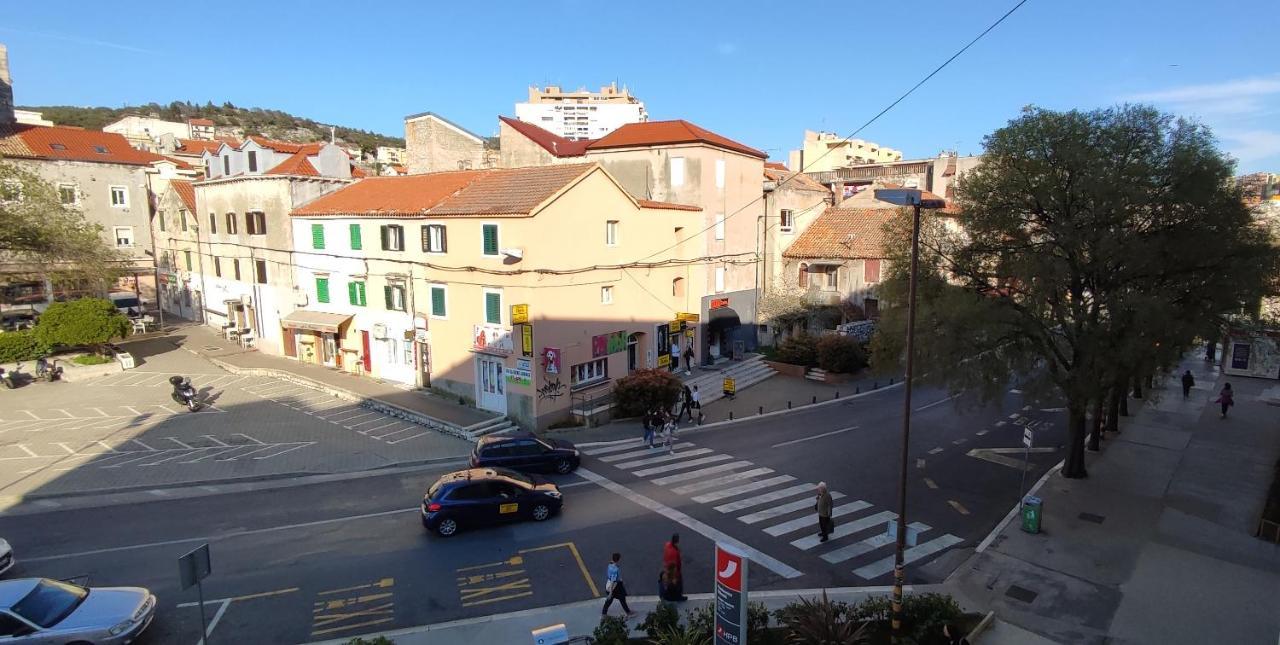 Apartment Tula Šibenik Eksteriør bilde