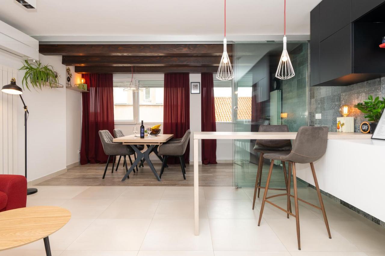Apartment Tula Šibenik Eksteriør bilde