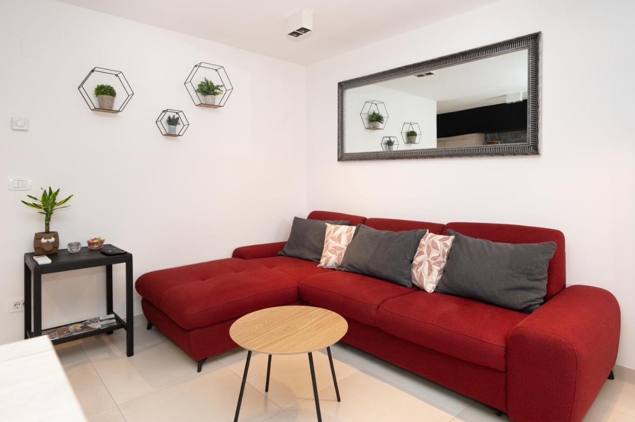 Apartment Tula Šibenik Eksteriør bilde