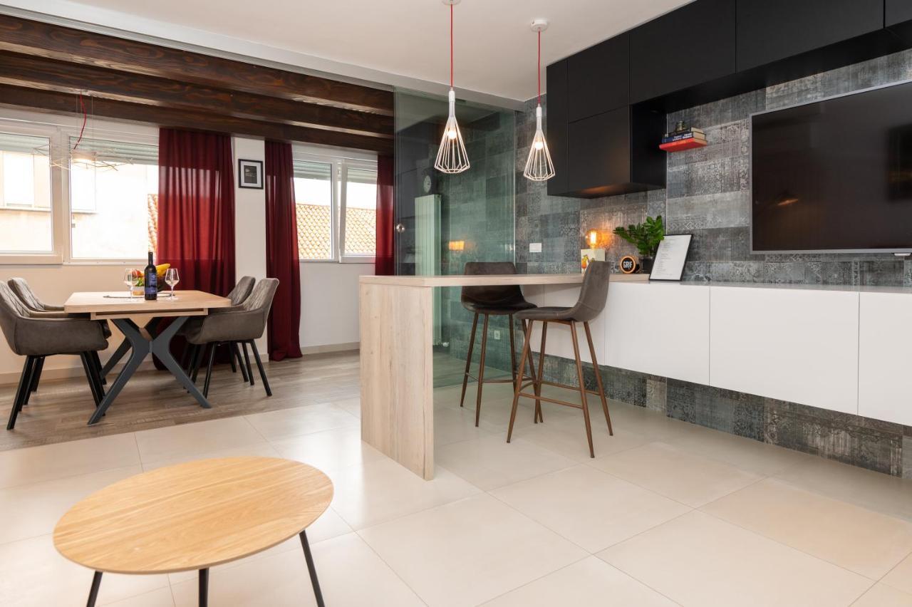 Apartment Tula Šibenik Eksteriør bilde