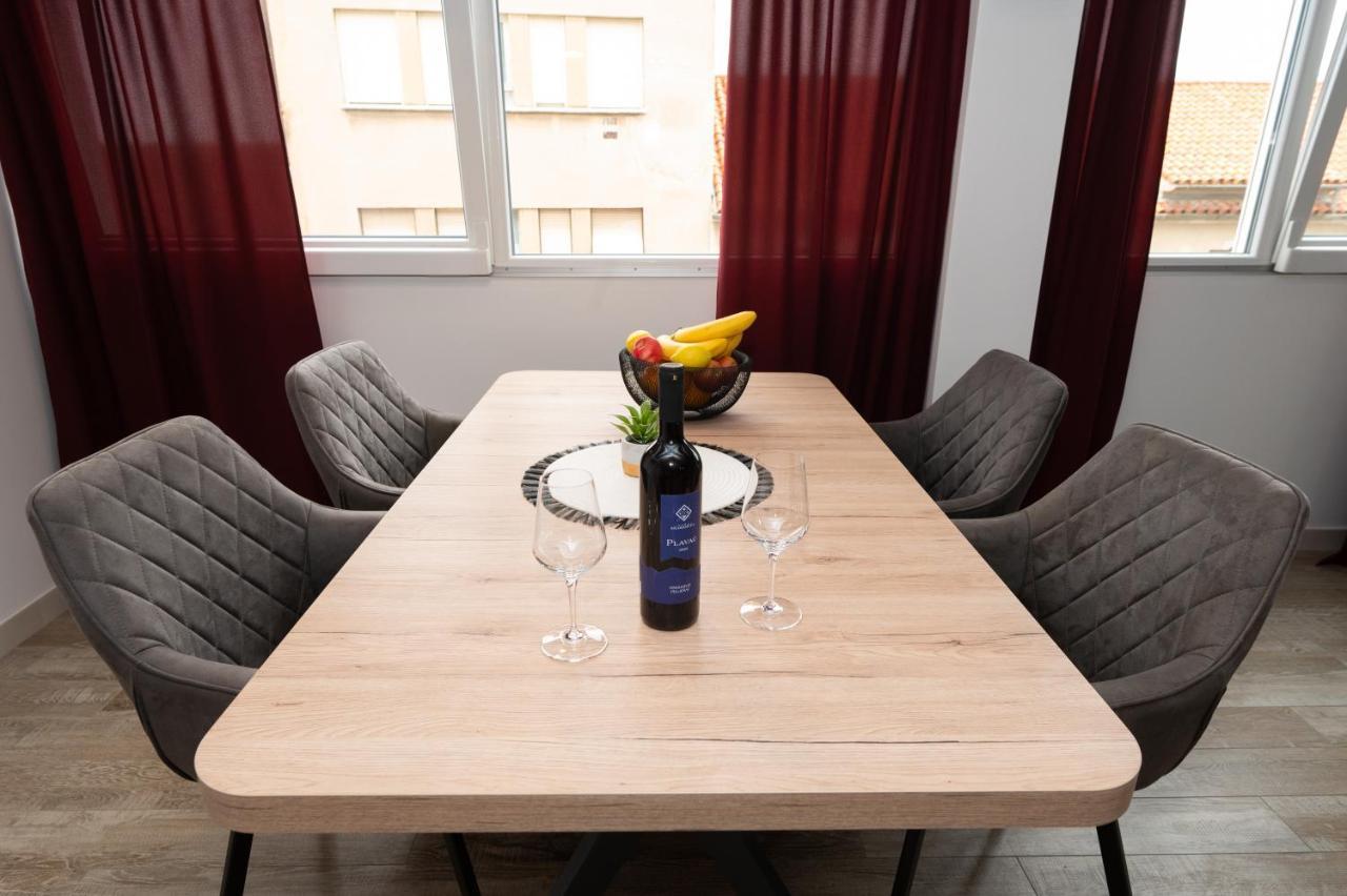 Apartment Tula Šibenik Eksteriør bilde